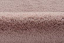 Kusový koberec Cosy 500 powder pink