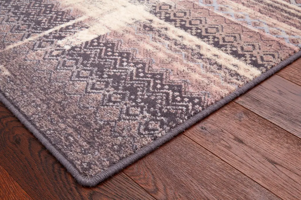 Kusový koberec Isfahan Tadea