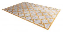 Kusový koberec Tehya zlatý
